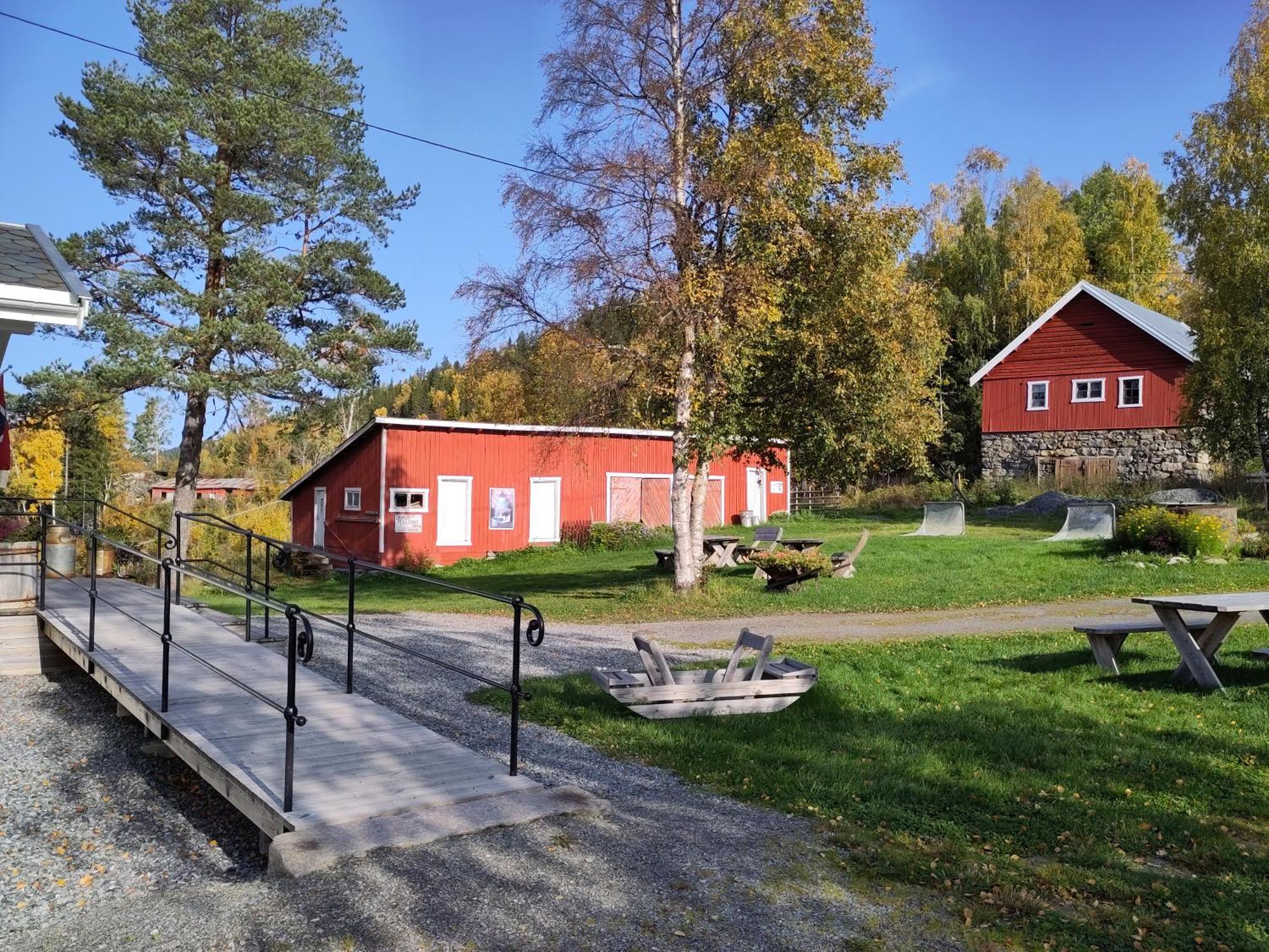 Отель Granum Gard Fluberg Экстерьер фото